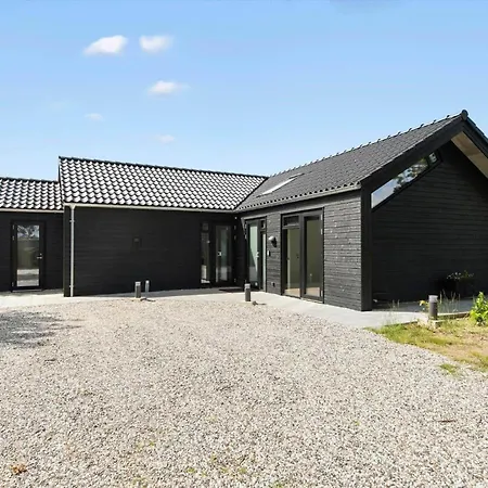30324-odder-rude-havvej-152-b Holiday home *